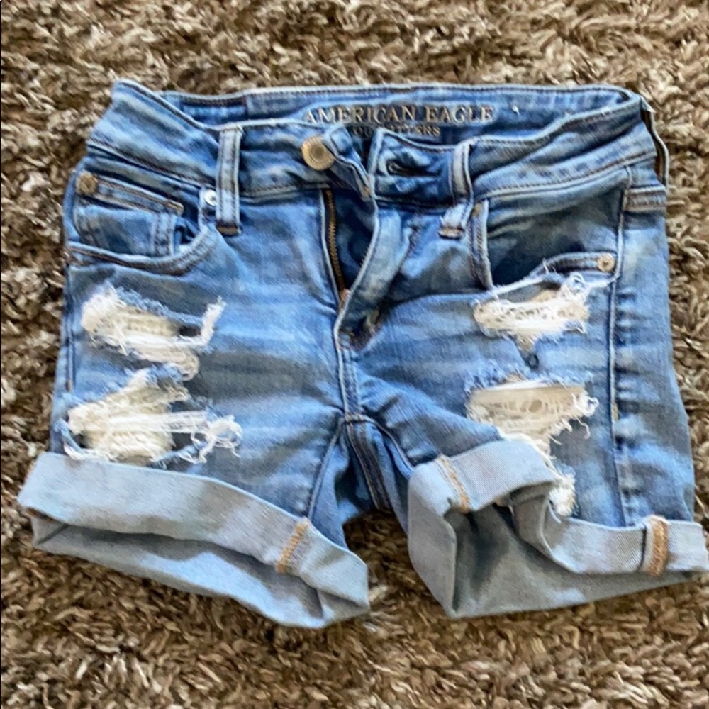 American Eagle women’s shorts